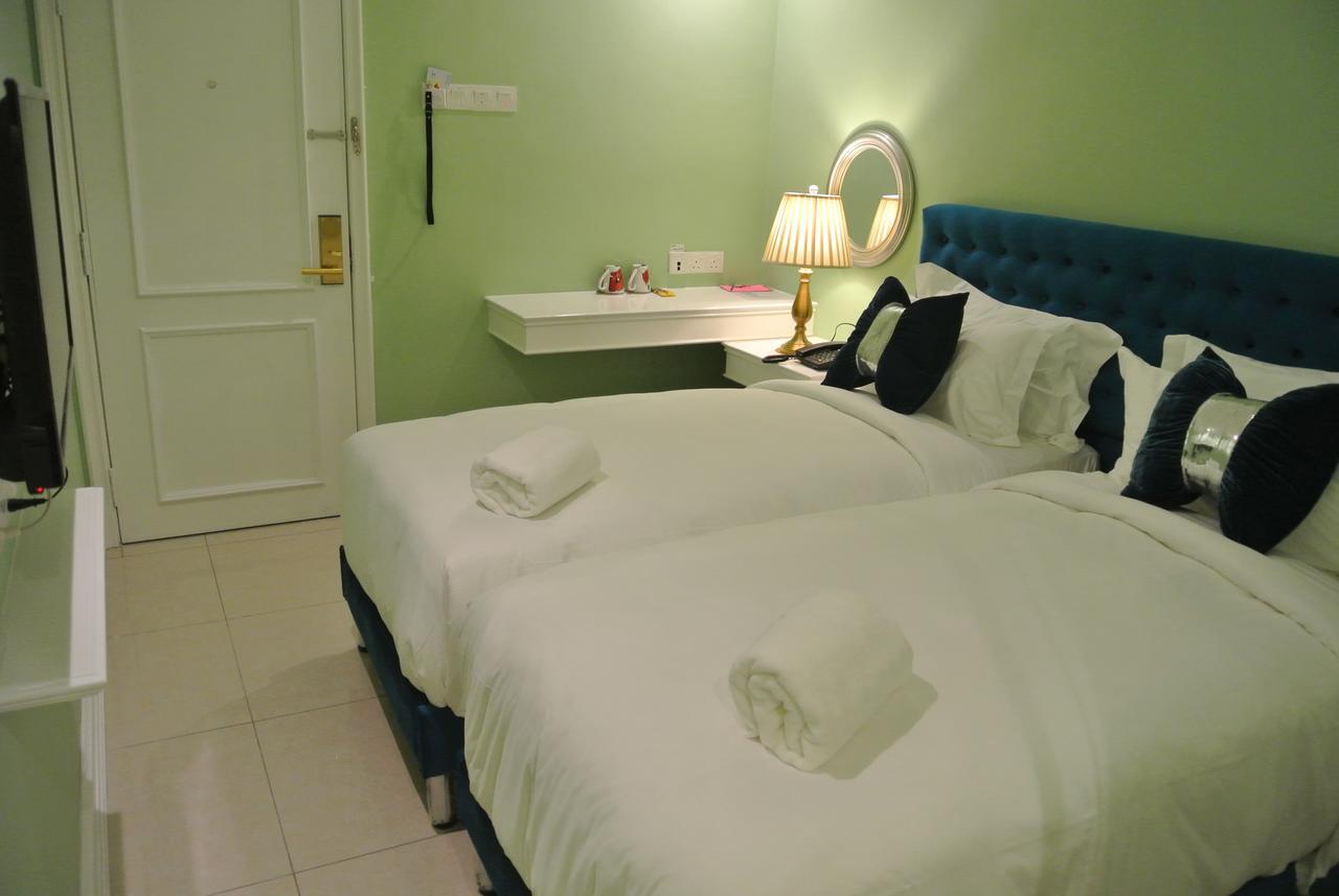 1 เดย์ คาร์ โฮเทล Hotel อิโปห์ ภายนอก รูปภาพ