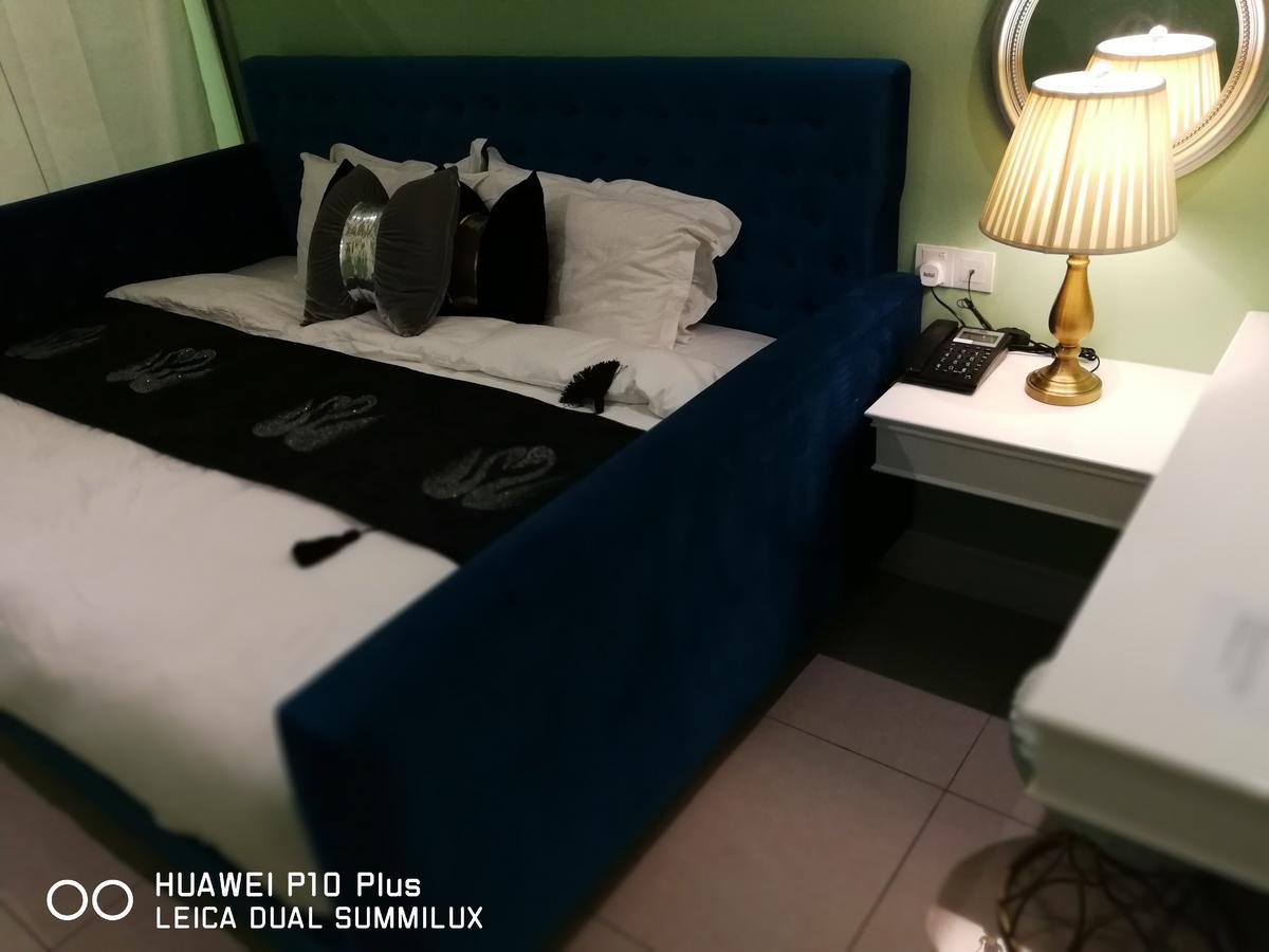 1 เดย์ คาร์ โฮเทล Hotel อิโปห์ ภายนอก รูปภาพ